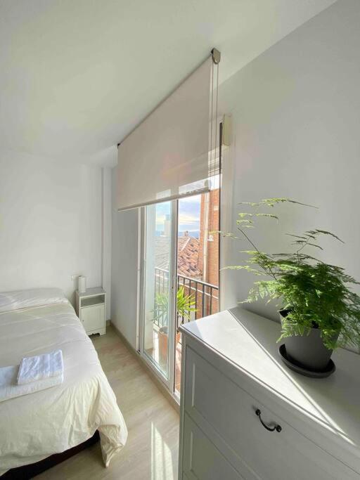 Casa Con Piscina Comunitaria En Albayzin Alto Villa Granada Kültér fotó